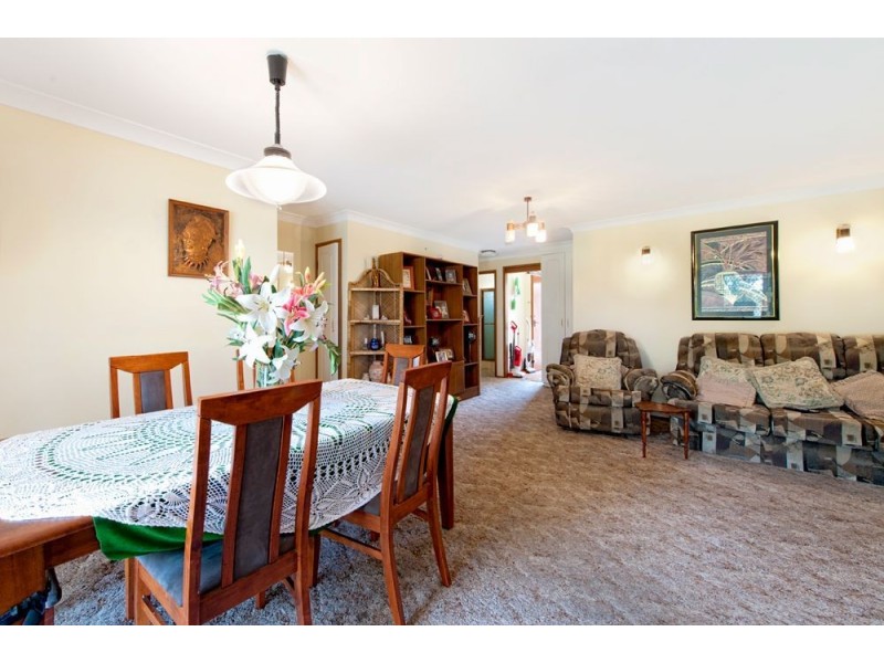 2/36 Killowill Avenue, Paradise Point QLD 4216