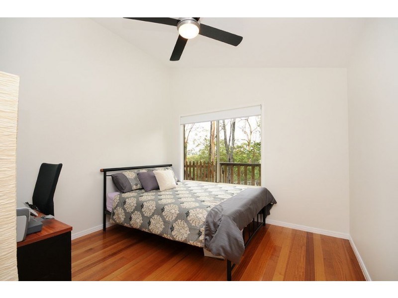 17 Kabool Road, Burleigh Heads QLD 4220