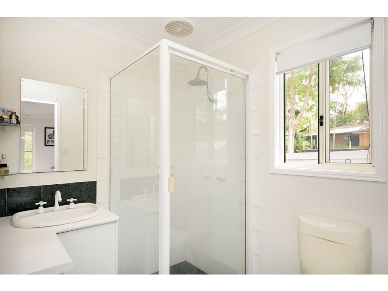 17 Kabool Road, Burleigh Heads QLD 4220