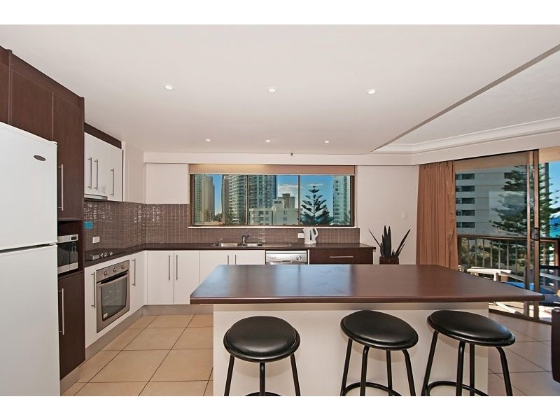 28 Northcliffe Terrace, Surfers Paradise QLD 4217