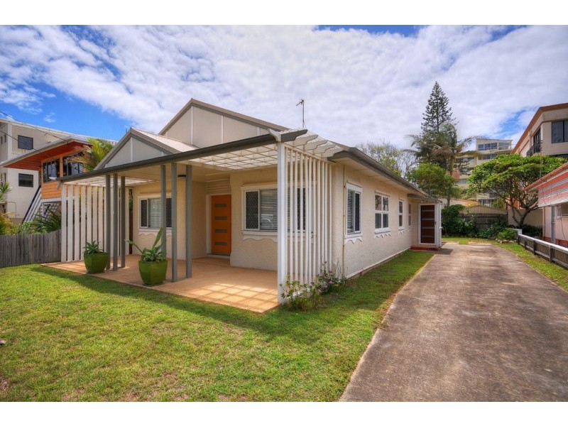 5 Dudley Street, Mermaid Beach QLD 4218