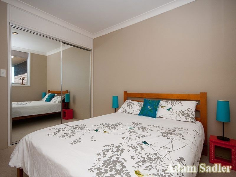 21 Armrick Avenue, Broadbeach QLD 4218