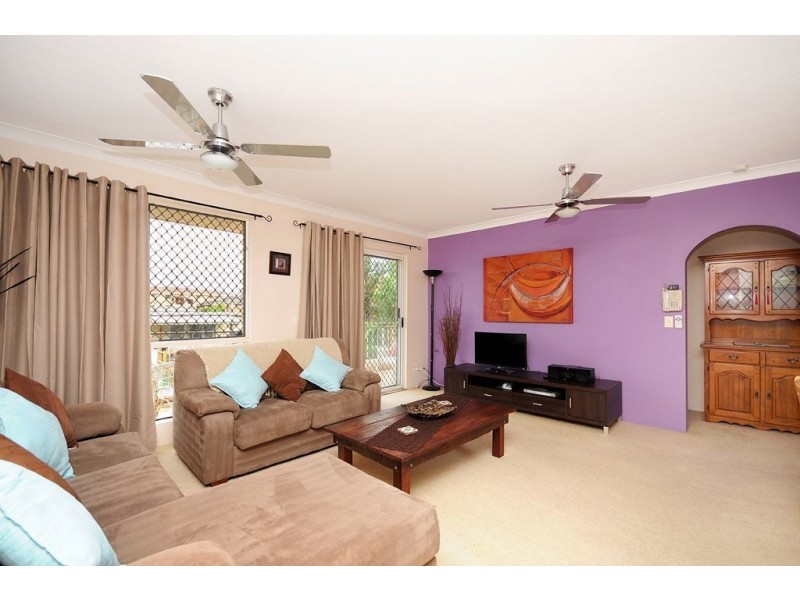 6/2279 Gold Coast Highway, Mermaid Beach QLD 4218