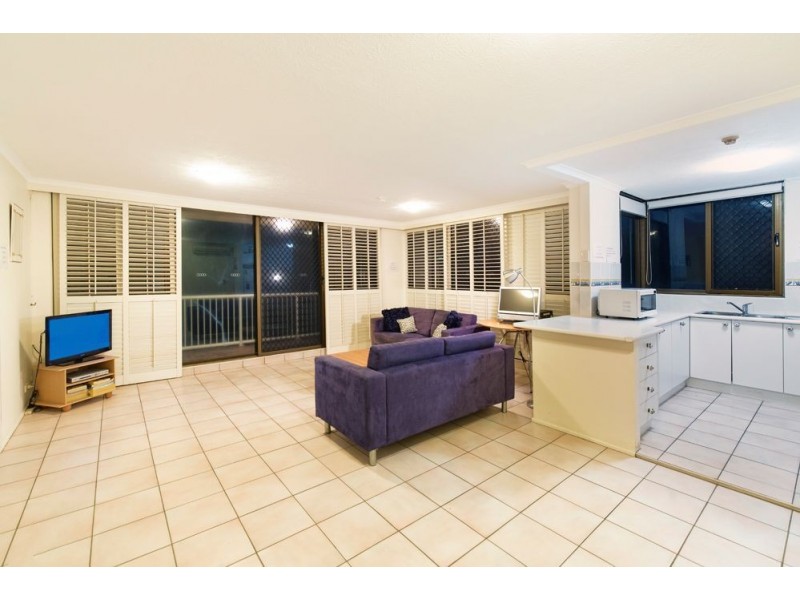 39 Broadbeach Boulevard, Broadbeach QLD 4218