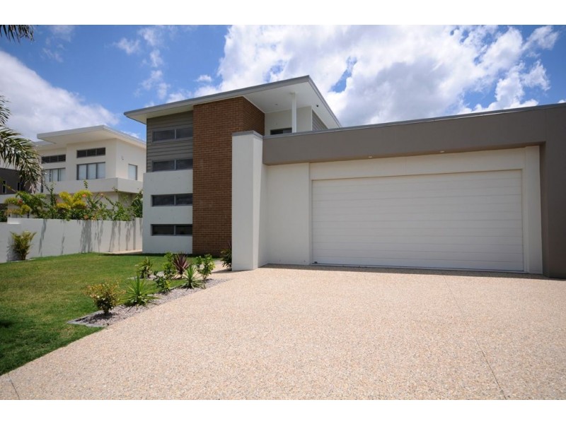 1 South Quay Drive, Biggera Waters QLD 4216