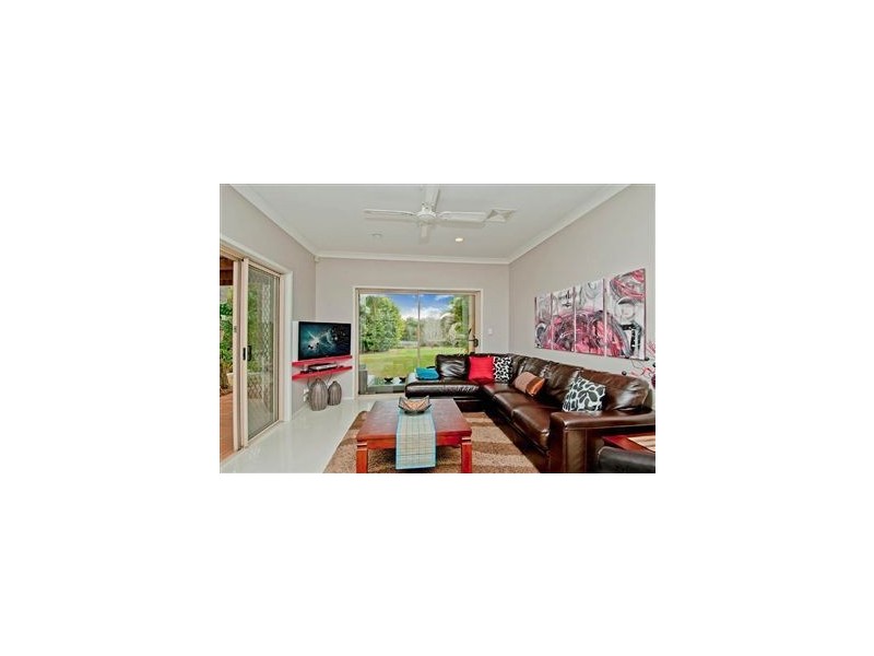 129/152 Palm Meadows Drive, Carrara QLD 4211