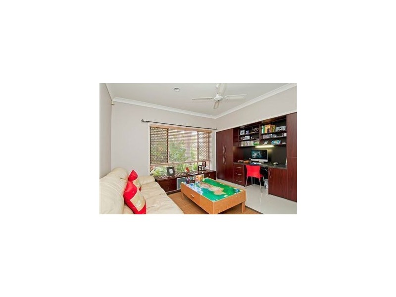 129/152 Palm Meadows Drive, Carrara QLD 4211