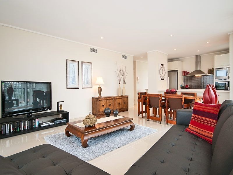 Chevron Island QLD 4217