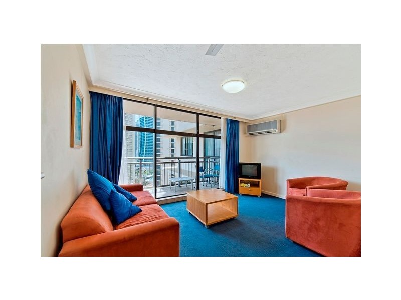 18 Hanlan Street, Surfers Paradise QLD 4217