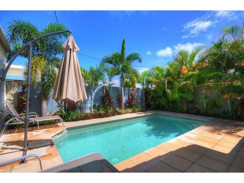 14 Sarasota Key, Broadbeach Waters QLD 4218