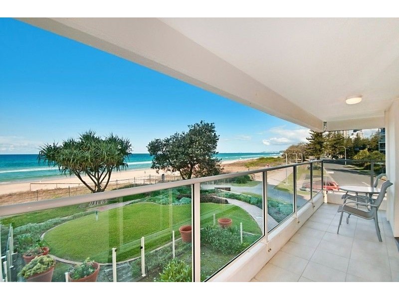 4/1 First Ave, Broadbeach QLD 4218
