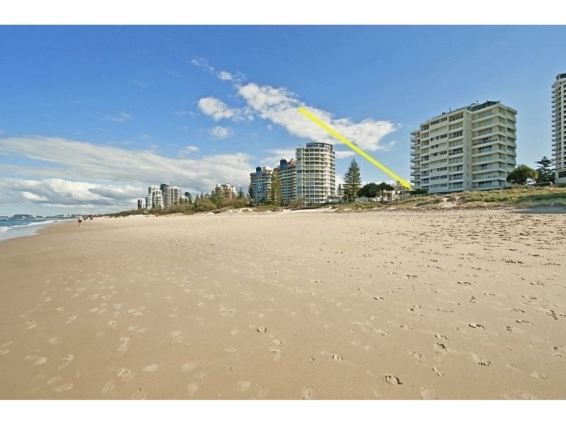 4/1 First Ave, Broadbeach QLD 4218