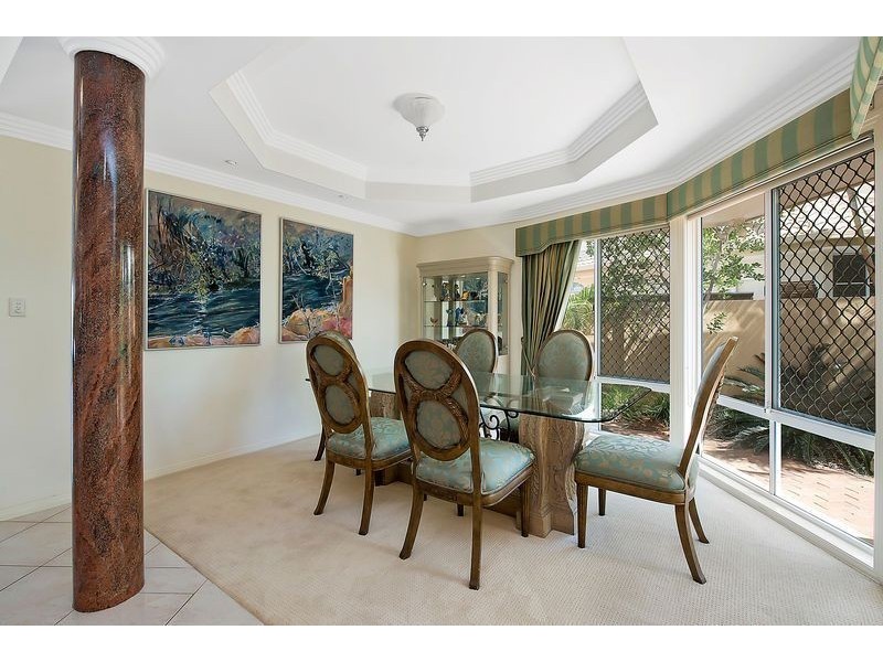 9 Lobster Pot Place, Runaway Bay QLD 4216