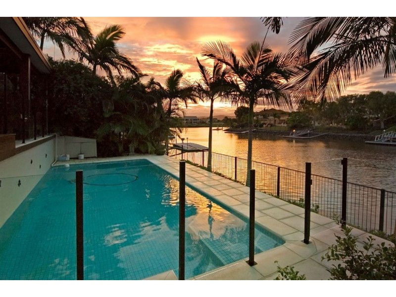 1033 Rosebank Way, Hope Island QLD 4212