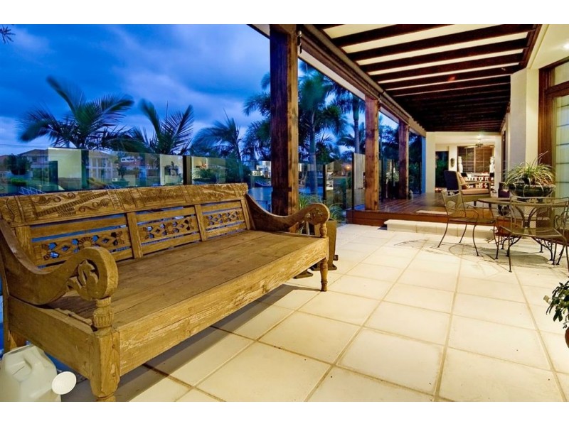 1033 Rosebank Way, Hope Island QLD 4212