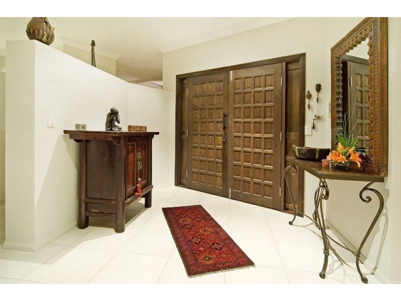 1033 Rosebank Way, Hope Island QLD 4212