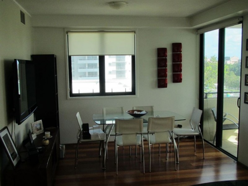 301/2685- 2689 Gold Coast Highway, Broadbeach QLD 4218