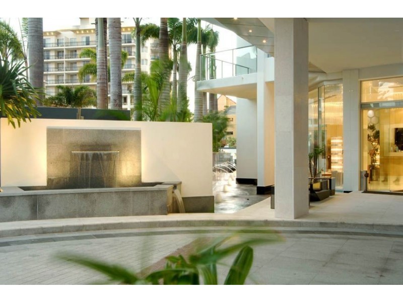 18 Enderley Avenue, Surfers Paradise QLD 4217