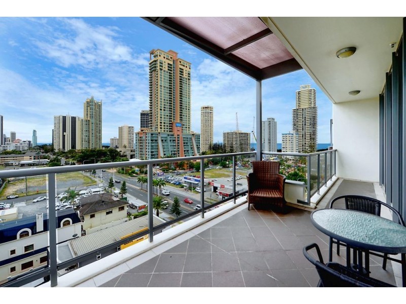 18 Cypress Avenue, Surfers Paradise QLD 4217