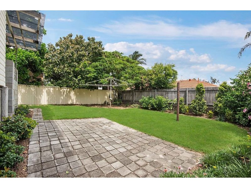 108 Dolphin Avenue, Mermaid Beach QLD 4218