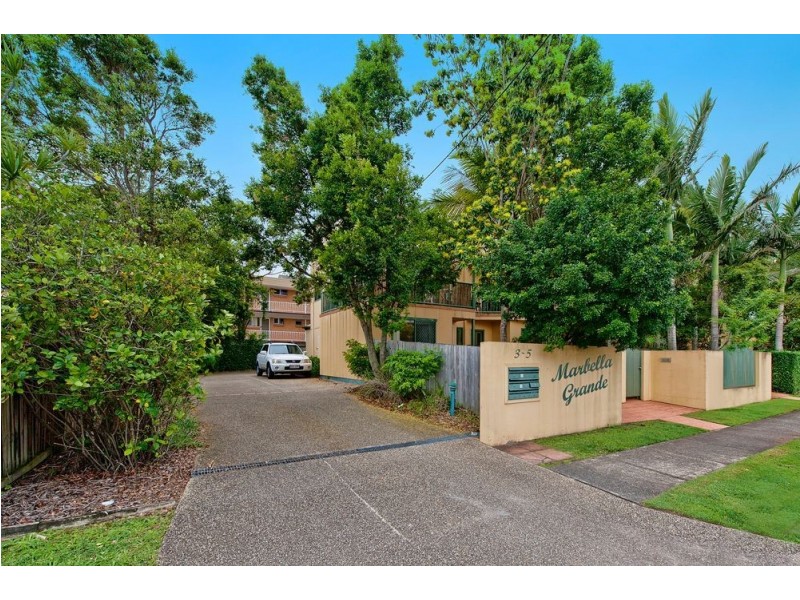 1/3-5 Bradford Street, Labrador QLD 4215