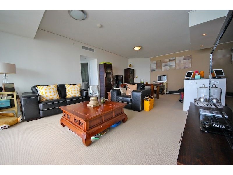 22 Surf Parade, Broadbeach QLD 4218
