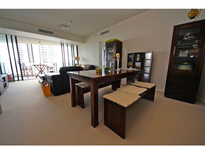 22 Surf Parade, Broadbeach QLD 4218