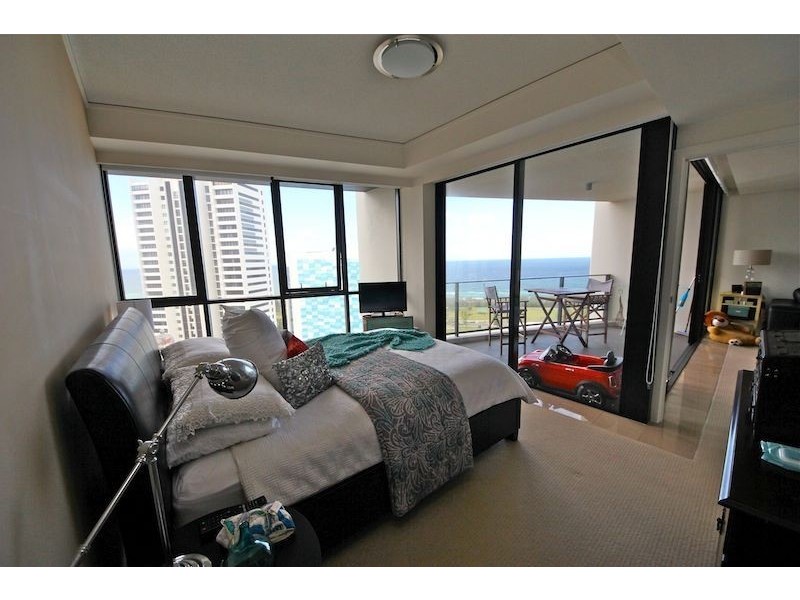 22 Surf Parade, Broadbeach QLD 4218