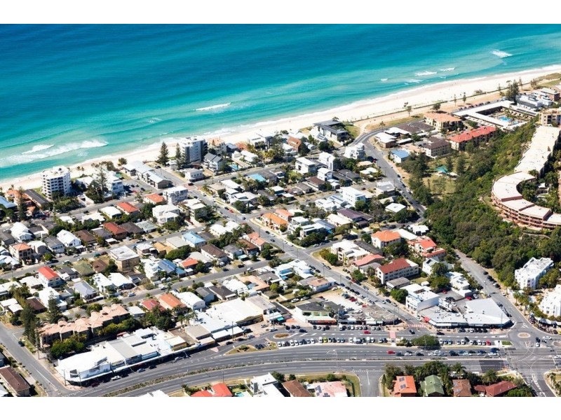 67 Seagull Avenue, Mermaid Beach QLD 4218