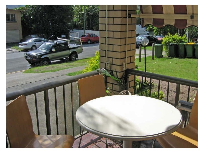 3 Jubilee Avenue, Broadbeach QLD 4218