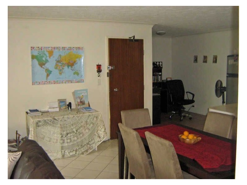 3 Jubilee Avenue, Broadbeach QLD 4218