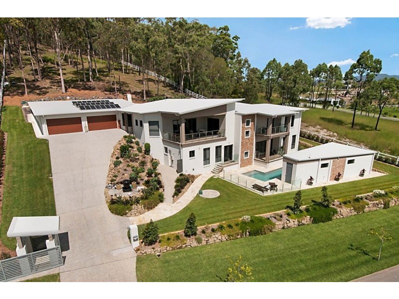 20 Huntington Drive, Maudsland QLD 4210