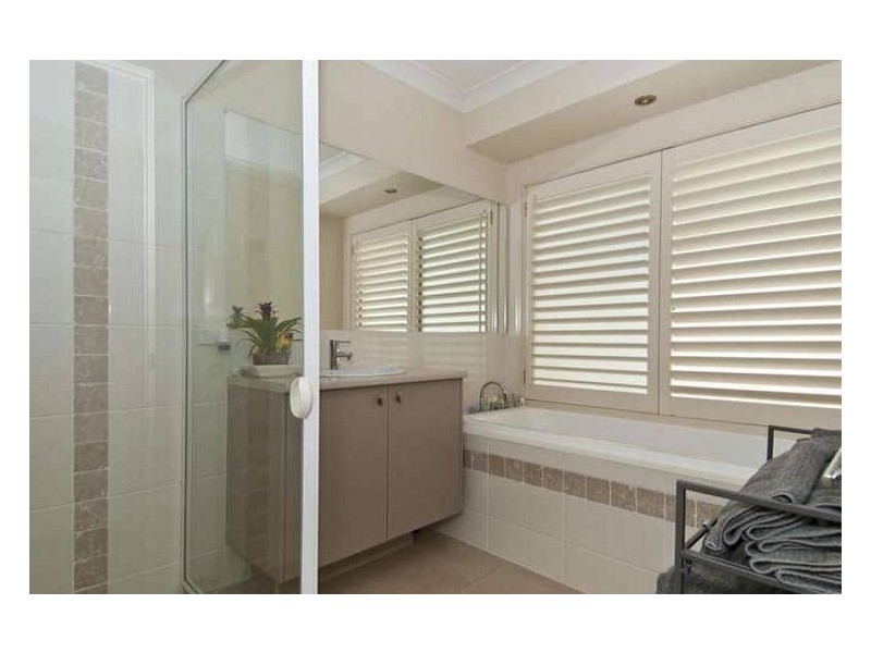 169 Lae Drive, Runaway Bay QLD 4216