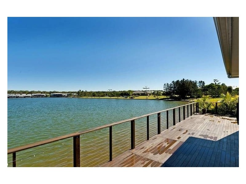 169 Lae Drive, Runaway Bay QLD 4216