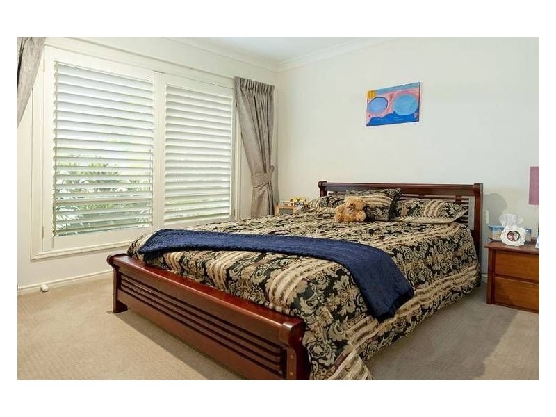 169 Lae Drive, Runaway Bay QLD 4216