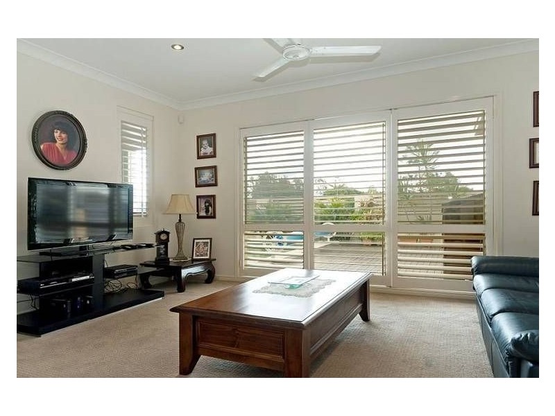 169 Lae Drive, Runaway Bay QLD 4216