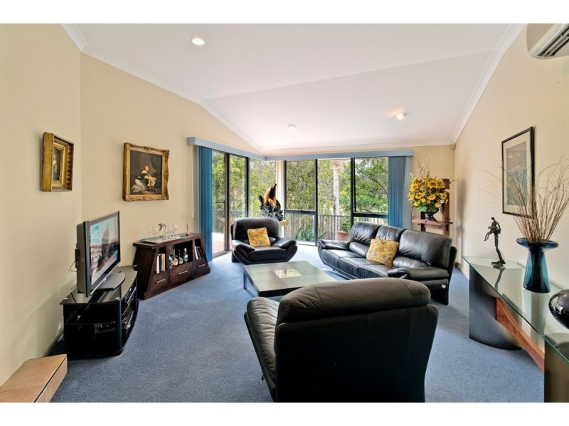 1/125 Santa Cruz Blvd, Clear Island Waters QLD 4226