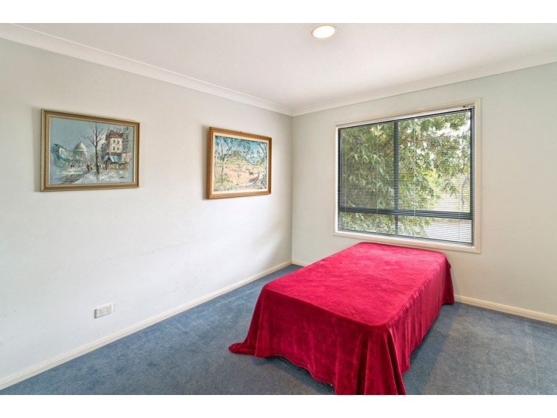 1/125 Santa Cruz Blvd, Clear Island Waters QLD 4226