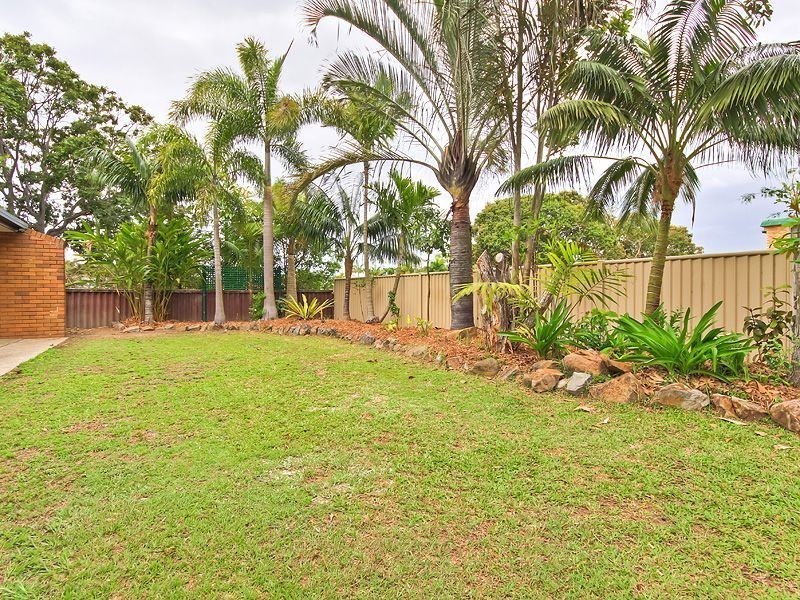 3 Oceanic Drive, Mermaid Waters QLD 4218