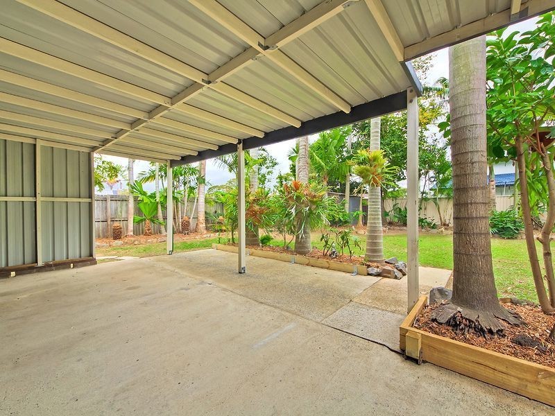 3 Oceanic Drive, Mermaid Waters QLD 4218
