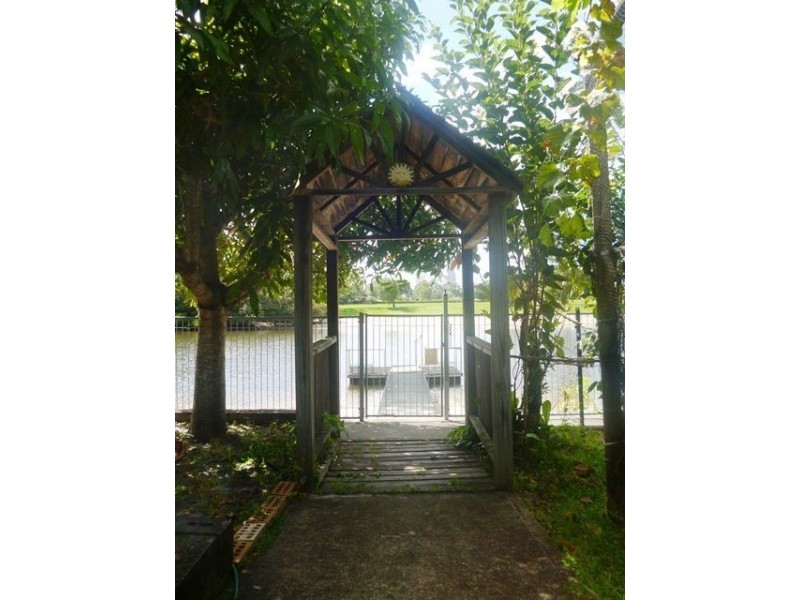 47 Bermuda Street, Broadbeach Waters QLD 4218
