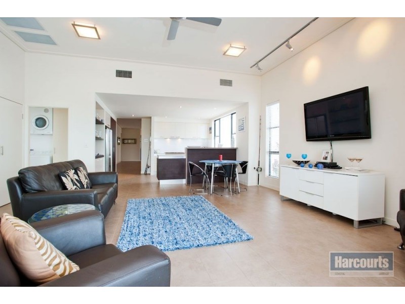 50 Harbour Rise, Hope Island QLD 4212