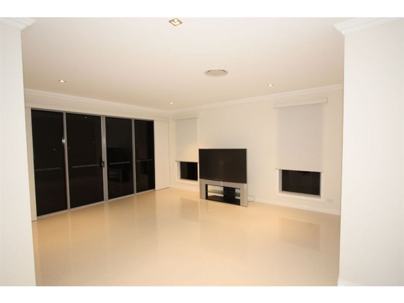 34 East Quay Drive, Biggera Waters QLD 4216