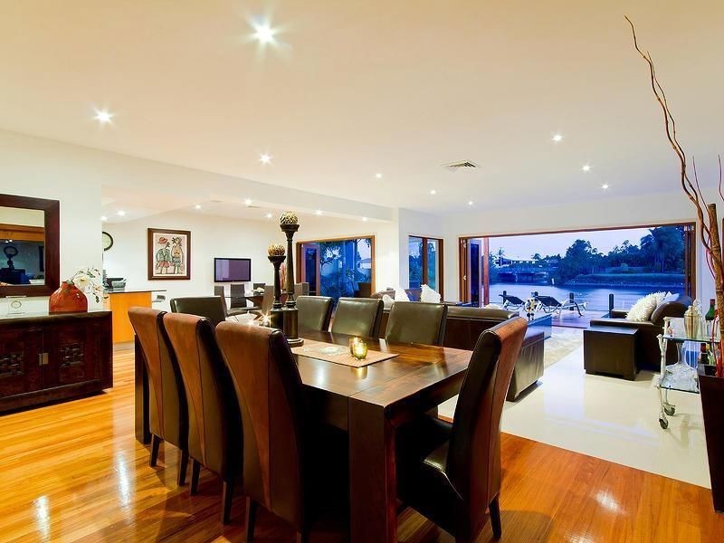 13 La Spezia Court, Isle Of Capri QLD 4217