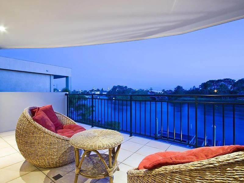 13 La Spezia Court, Isle Of Capri QLD 4217