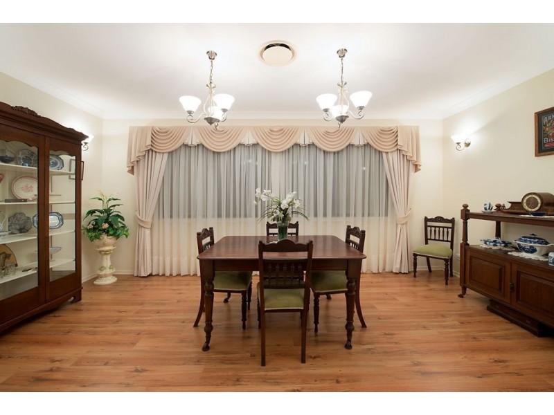 545 Oyster Cove Promenade, Hope Island QLD 4212