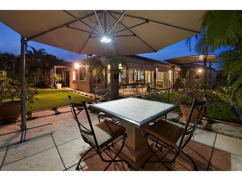 545 Oyster Cove Promenade, Hope Island QLD 4212