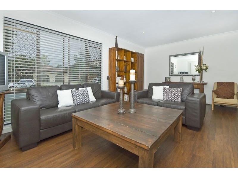 2/1 Snipe Street, Miami QLD 4220