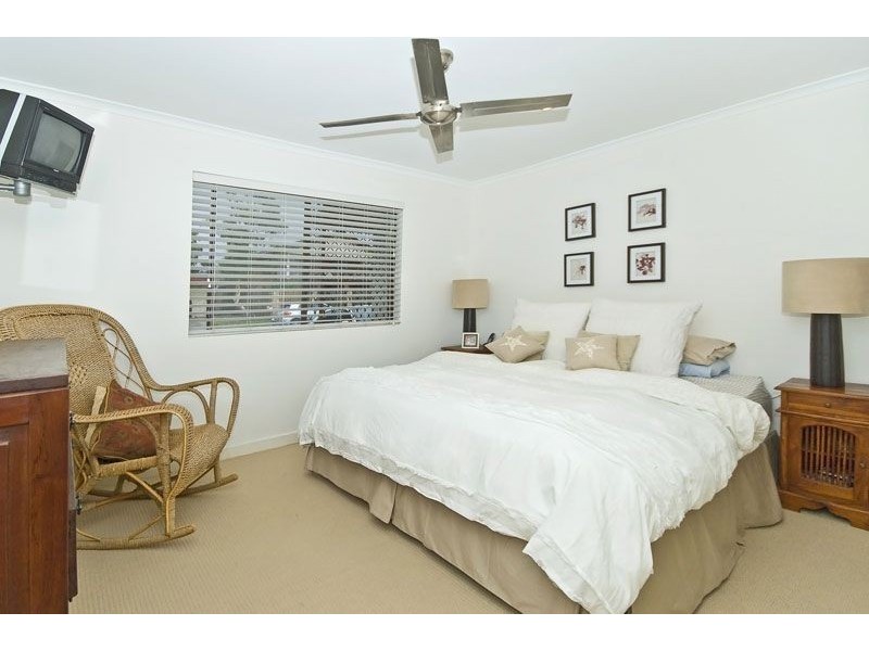 2/1 Snipe Street, Miami QLD 4220