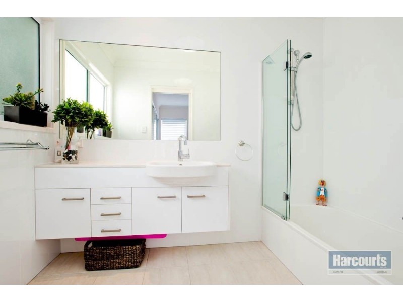 94/40 Riverbrooke Dr, Upper Coomera QLD 4209